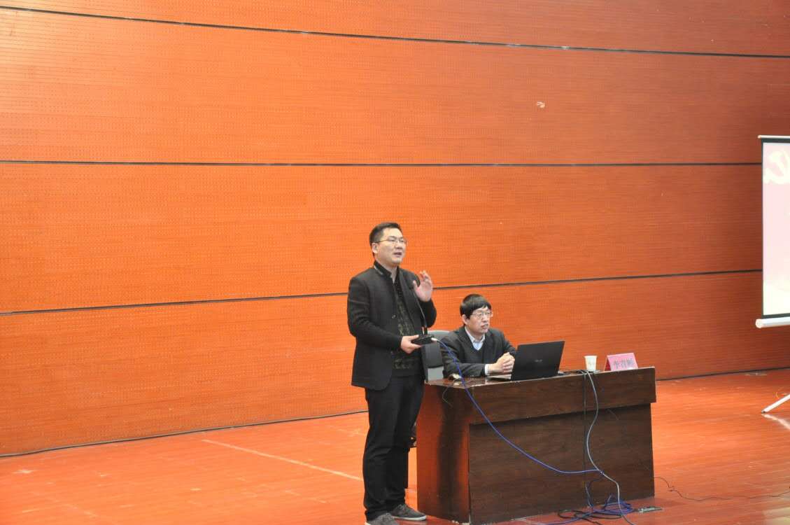 李书è®?.jpg 威廉希尔中文官网